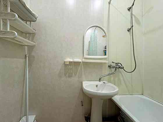 2-комнатная квартира, 54.2 м², 2/2 эт. на продажу в Армавире Армавир