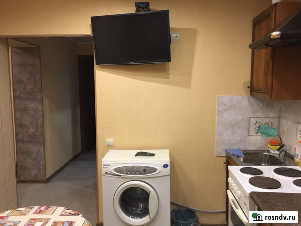 1-комнатная квартира, 35 м², 1/6 эт. в аренду посуточно в Мурманске Мурманск - изображение 2