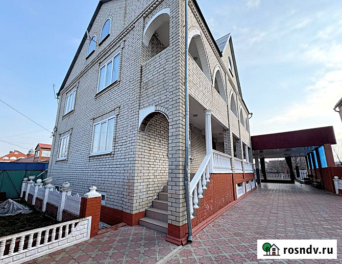 Дом 334 м² на участке 9.3 сот. на продажу в Армавире Армавир - изображение 1