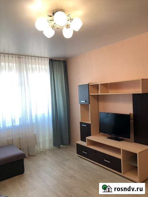 1-комнатная квартира, 36 м², 3/5 эт. в аренду посуточно в Кирове Киров - изображение 3