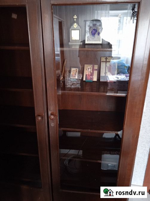 Продам деревянный книжный шкаф Санкт-Петербург - изображение 3