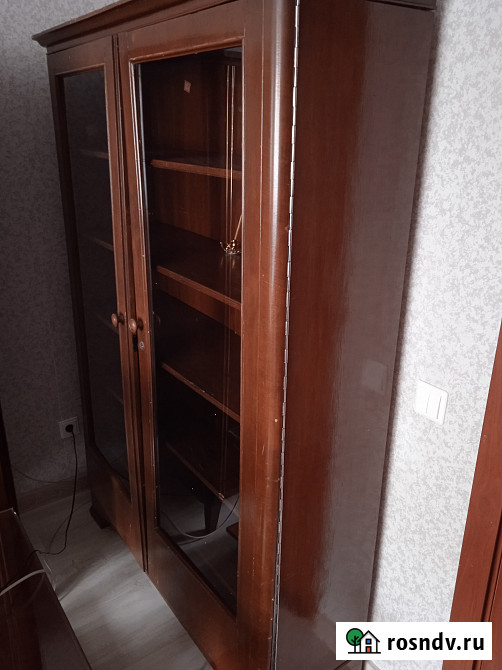 Продам деревянный книжный шкаф Санкт-Петербург - изображение 2