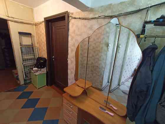 Комната 15 м² в 4-ком. кв., 5/9 эт. на продажу в Екатеринбурге Екатеринбург
