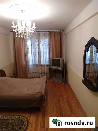 1-комнатная квартира, 50 м², 4/9 эт. в аренду посуточно в Махачкале Махачкала - изображение 1
