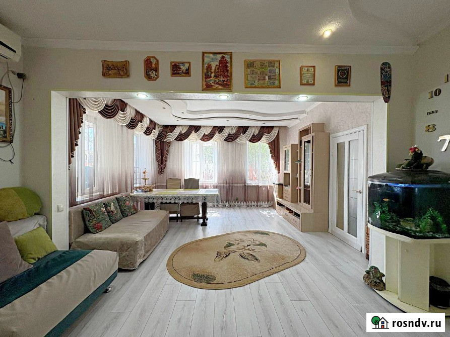 Дом 80 м² на участке 5.5 сот. на продажу в Армавире Армавир - изображение 1