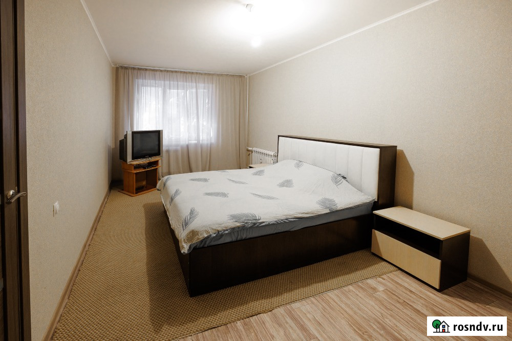 1-комнатная квартира, 36 м², 1/14 эт. в аренду посуточно в Курске Курск - изображение 1