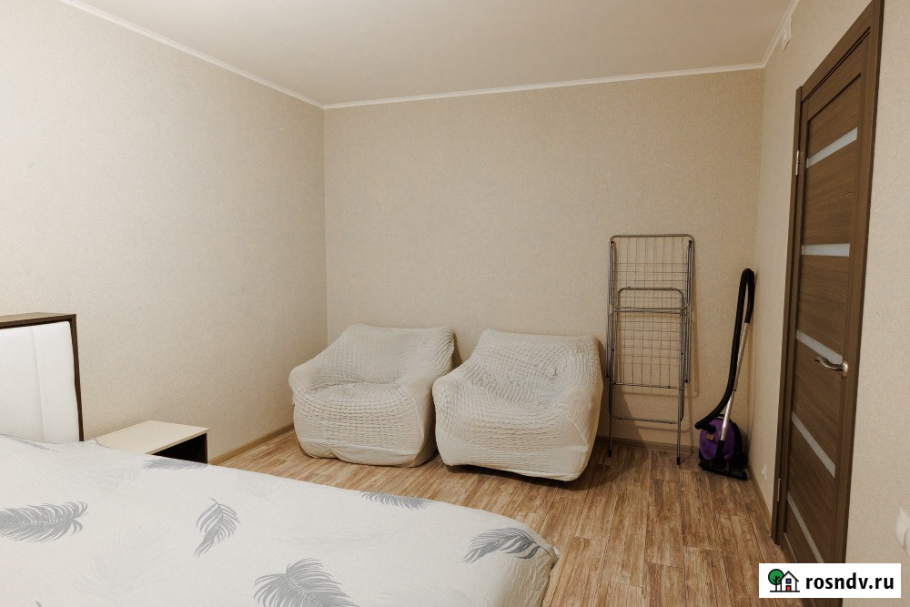 1-комнатная квартира, 36 м², 1/14 эт. в аренду посуточно в Курске Курск - изображение 2