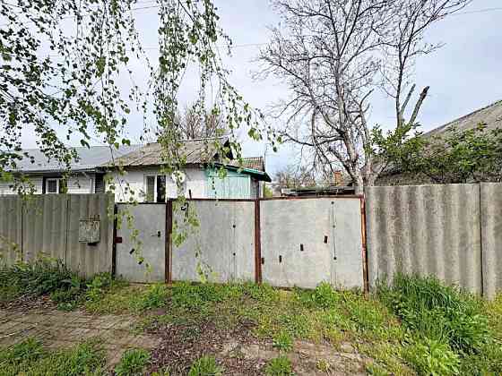 Дом 29.5 м² на участке 8 сот. на продажу в Новокубанске Новокубанск