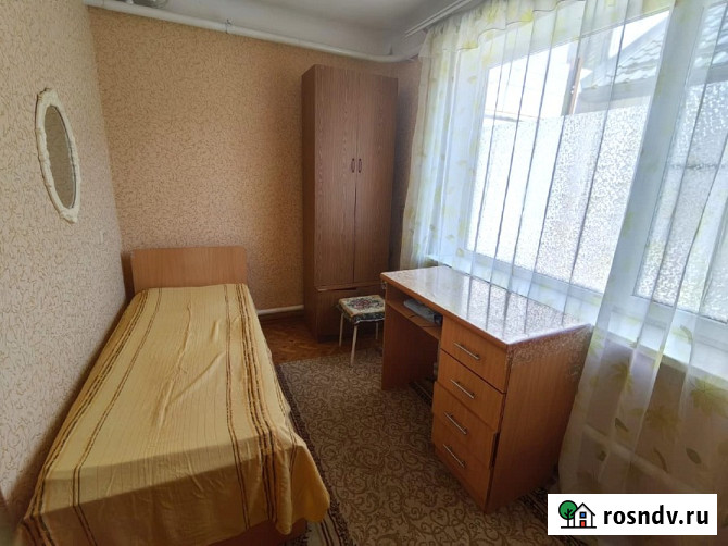 Комната 10 м² в 3-ком. кв., 1/1 эт. в аренду на длительный срок в Армавире Армавир - изображение 1