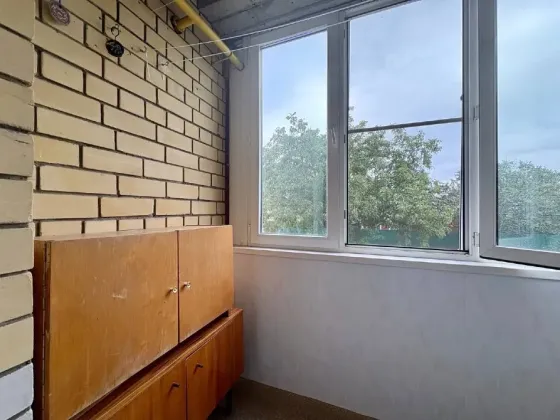 1-комнатная квартира, 43 м², 1/5 эт. на продажу в Армавире Армавир