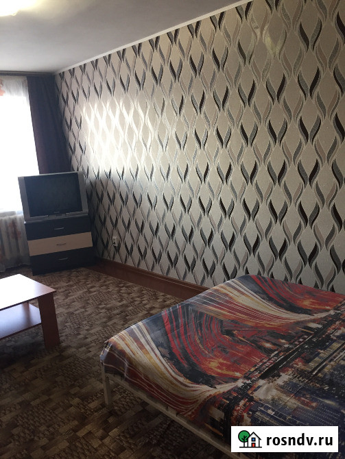 1-комнатная квартира, 35 м², 9/9 эт. в аренду посуточно в Кунгуре Кунгур - изображение 2