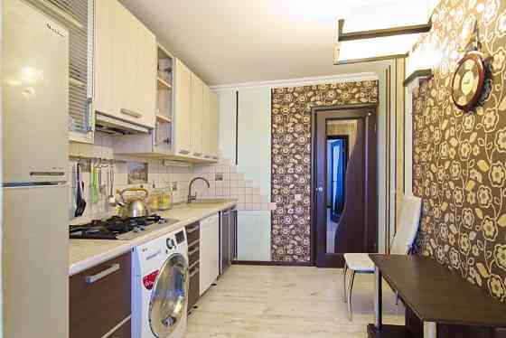 3-комнатная квартира, 65 м², 8/9 эт. на продажу в Краснодаре Краснодар