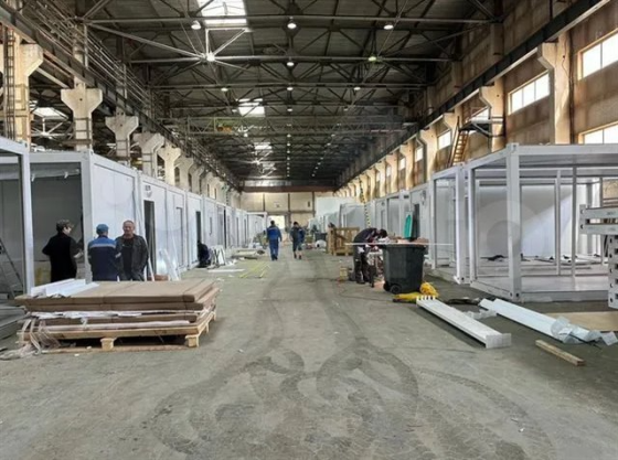 Аренда производственного цеха 8817 м2 c 4 кран-балками Санкт-Петербург