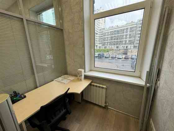 Аренда офиса на Васильевском острове по кабинетам или рабочим местам Санкт-Петербург