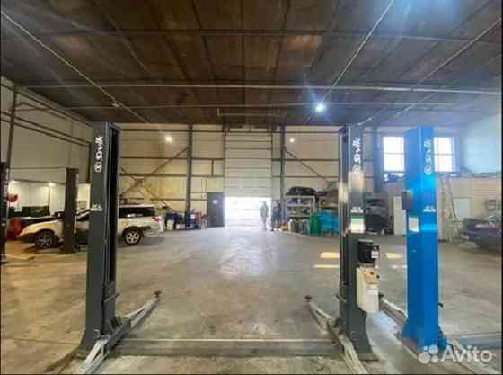 Продажа помещения 360 м2 с арендатором под автосервис и Санкт-Петербург