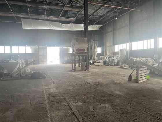 Аренда неотапливаемого помещения 1400 кв м под склад-производство Санкт-Петербург