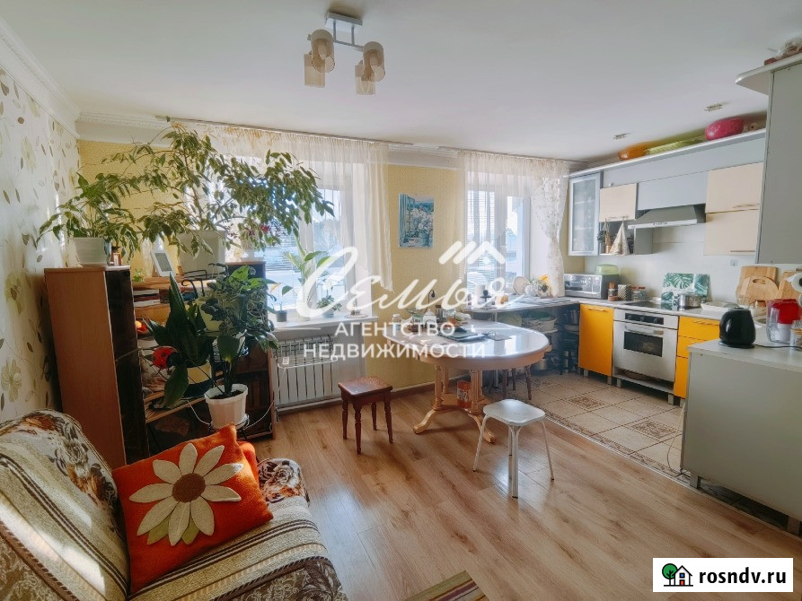 3-комнатная квартира, 70 м², 1/2 эт. на продажу в Заводоуковске Заводоуковск - изображение 2