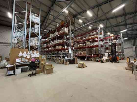 Аренда отапливаемого помещения под склад/чистое производство 2300 кв м (1150 +1160 кв м) Санкт-Петербург