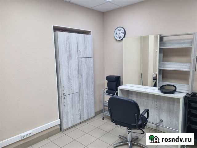 Аренда полностью оборудованной парикмахерской 21 м2 Санкт-Петербург - изображение 2