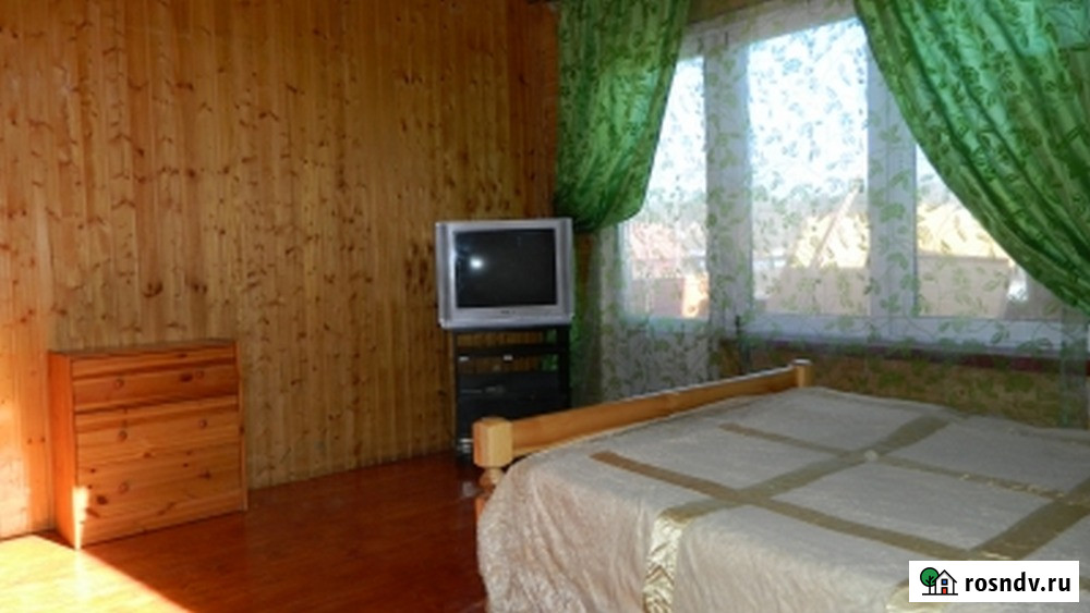 Коттедж 250 м² на участке 10 сот. в аренду посуточно в Истре Истра - изображение 1