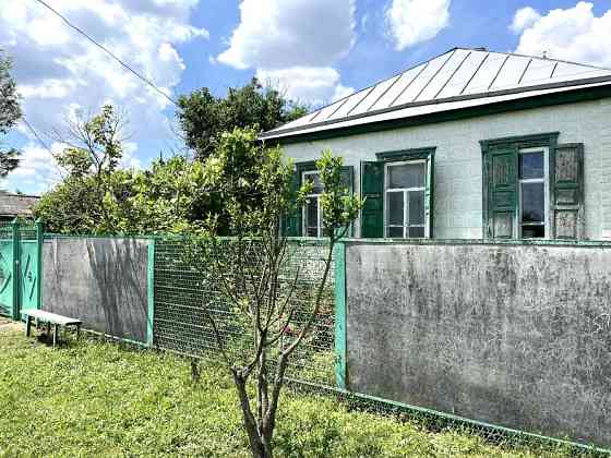 Дом 52 м² на участке 40 сот. на продажу в Новокубанске Новокубанск