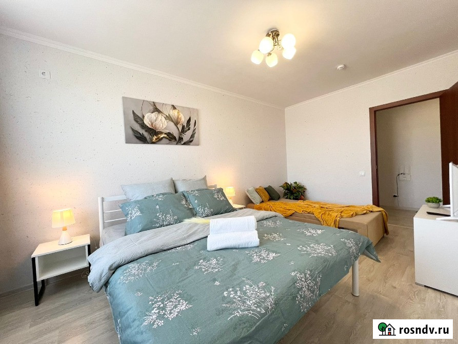 2-комнатная квартира, 65 м², 2/3 эт. в аренду посуточно в Калуге Калуга - изображение 1