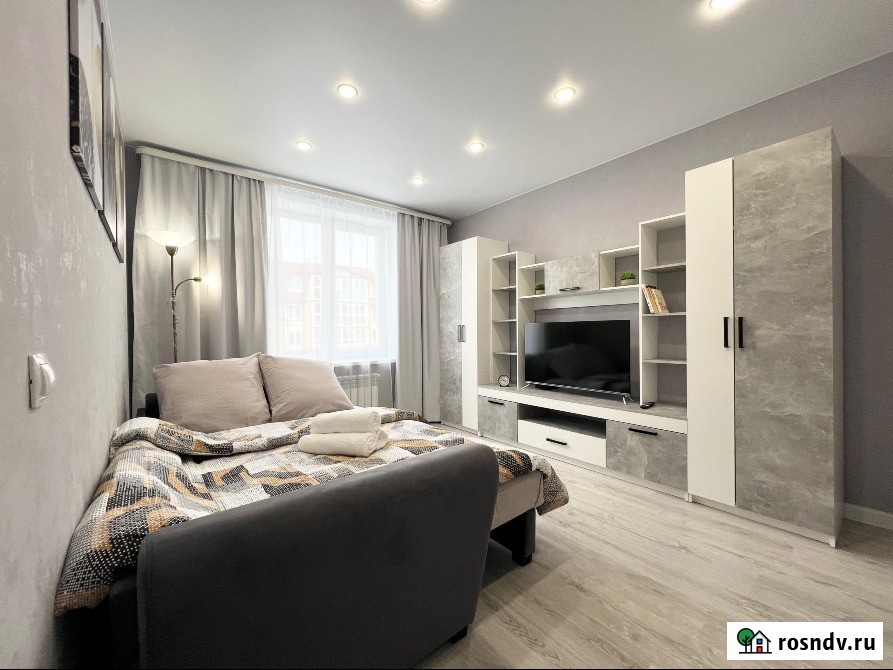 1-комнатная квартира, 33 м², 1/3 эт. в аренду посуточно в Калуге Калуга - изображение 1