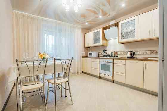 3-комнатная квартира, 87 м², 2/9 эт. в аренду посуточно в Калуге Калуга