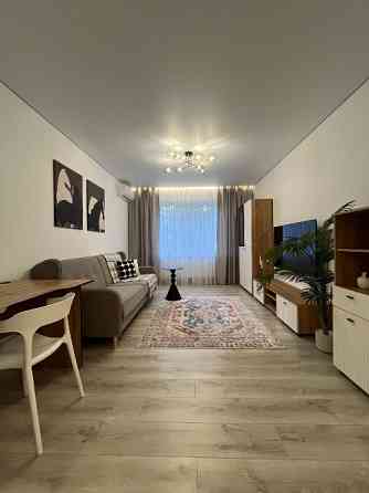 2-комнатная квартира, 56.7 м², 1/9 эт. в аренду на длительный срок в Армавире Армавир