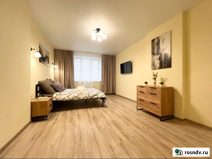 2-комнатная квартира, 67 м², 4/9 эт. в аренду посуточно в Калуге Калуга - изображение 1