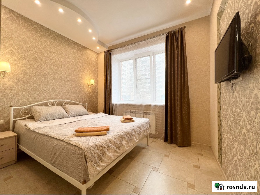 2-комнатная квартира, 45 м², 1/3 эт. в аренду посуточно в Калуге Калуга - изображение 1