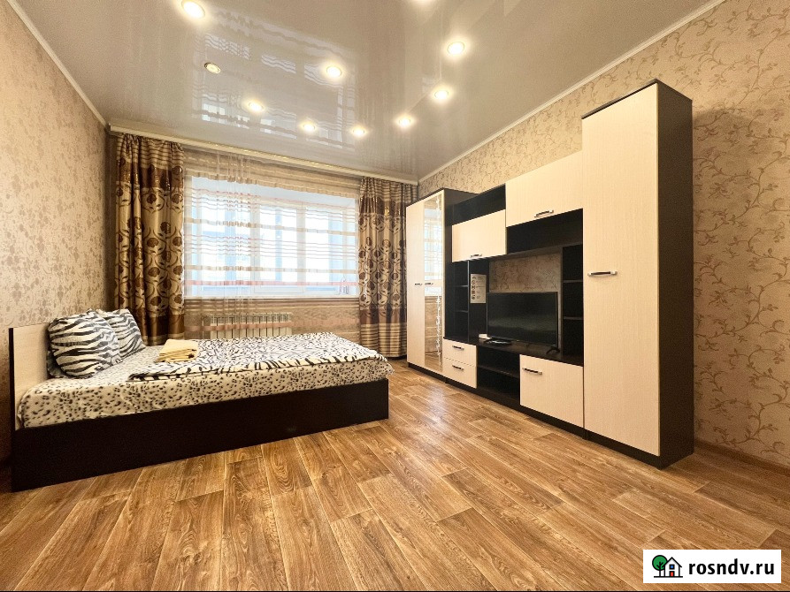 1-комнатная квартира, 38 м², 5/9 эт. в аренду посуточно в Калуге Калуга - изображение 1