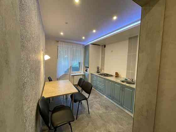 1-комнатная квартира, 38 м², 1/5 эт. в аренду посуточно в Калуге Калуга