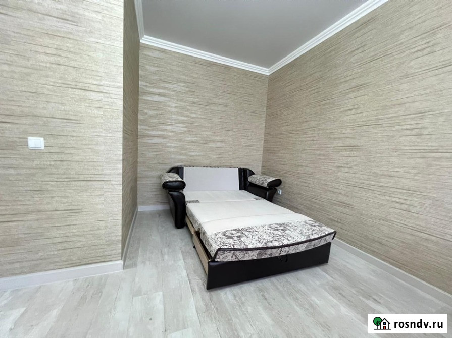 1-комнатная квартира, 38 м², 2/5 эт. в аренду посуточно в Калуге Калуга - изображение 2