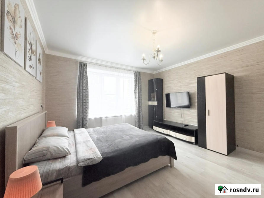 1-комнатная квартира, 38 м², 2/5 эт. в аренду посуточно в Калуге Калуга - изображение 2