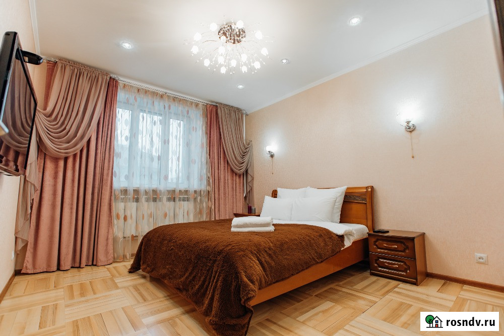 3-комнатная квартира, 87 м², 1/16 эт. в аренду посуточно в Калуге Калуга - изображение 1