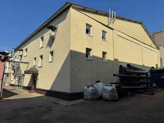 Продажа производственного помещения 900 м² с кран-балками в городе Санкт-Петербург