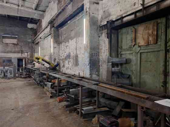 Под склад-производство 466м2 с кран-балками Санкт-Петербург