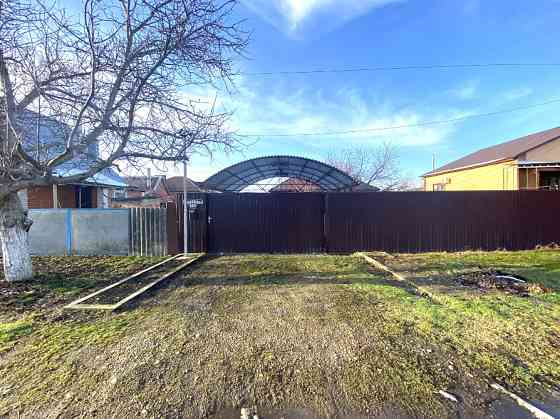 Дом 47 м² на участке 6 сот. в аренду на длительный срок в Новокубанске Новокубанск