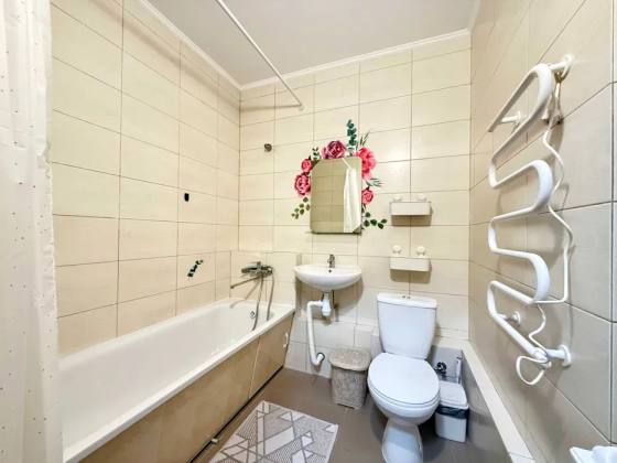 1-комнатная квартира, 38 м², 2/2 эт. в аренду на длительный срок в Краснооктябрьском Республики Адыгея Краснооктябрьский