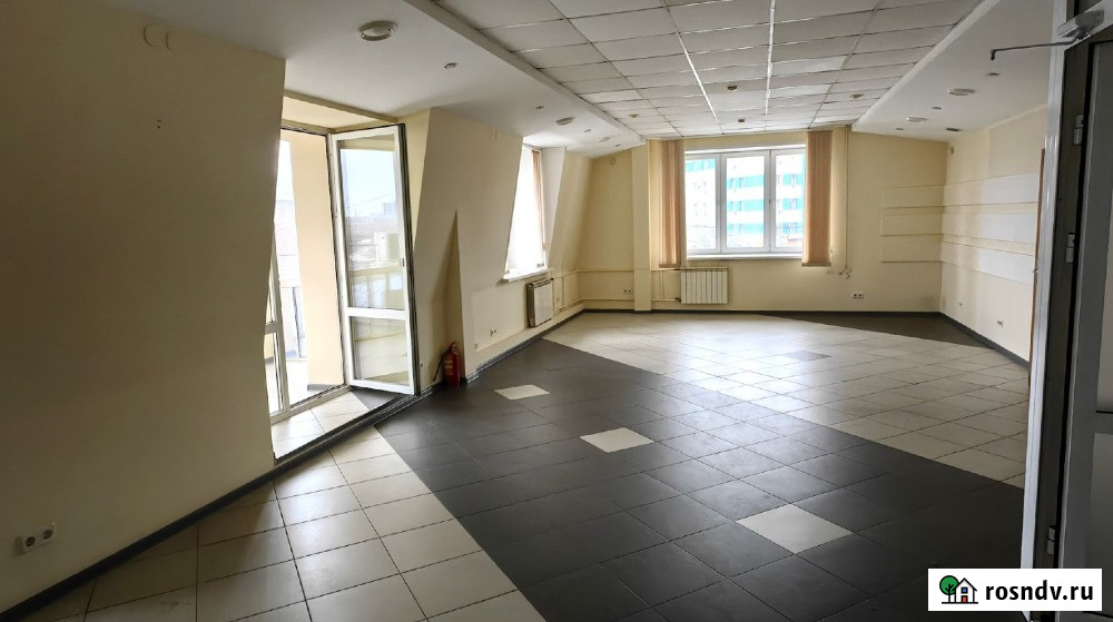 Офис в самом центре города 189 м² 1 линия Красноярск - изображение 1