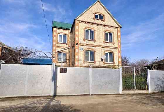 Дом 177 м² на участке 5 сот. на продажу в Армавире Армавир