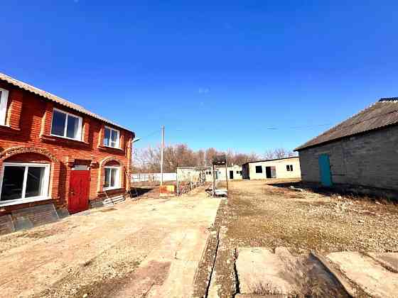 Дом 129.4 м² на участке 6 сот. на продажу в Новокубанске Новокубанск