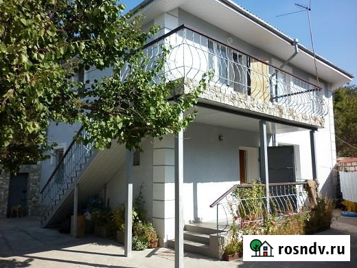 Комната 16 м² в 4-ком. кв., 2/2 эт. в аренду посуточно в Феодосии Феодосия - изображение 1