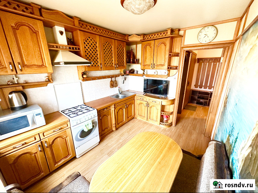 3-комнатная квартира, 75 м², 6/9 эт. в аренду посуточно в Магнитогорске Магнитогорск - изображение 2