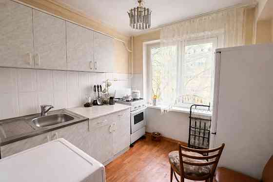 1-комнатная квартира, 30 м², 1/5 эт. на продажу в Армавире Армавир