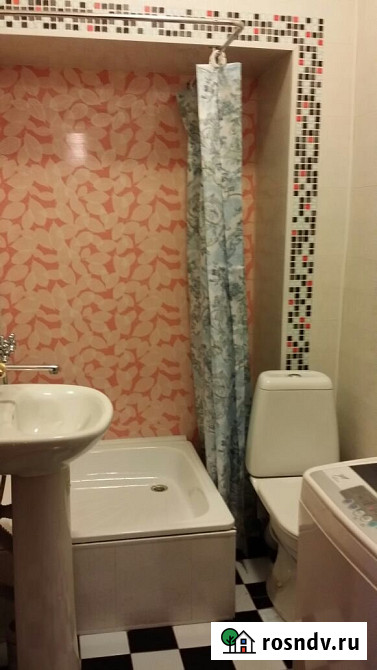 1-комнатная квартира, 49 м², 2/7 эт. в аренду посуточно в Мурманске Мурманск - изображение 3