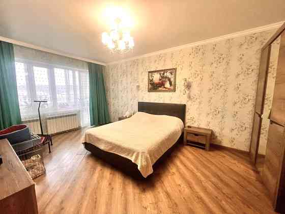 3-комнатная квартира, 124.7 м², 2/3 эт. в аренду на длительный срок в Армавире Армавир