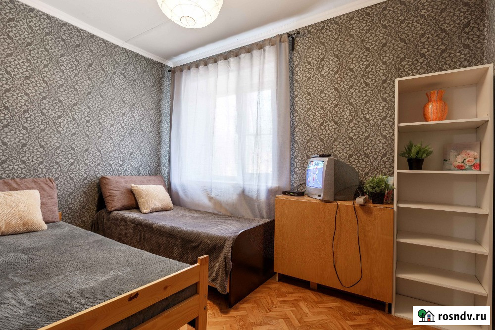 3-комнатная квартира, 47 м², 3/5 эт. в аренду посуточно в Смоленске Смоленск - изображение 3