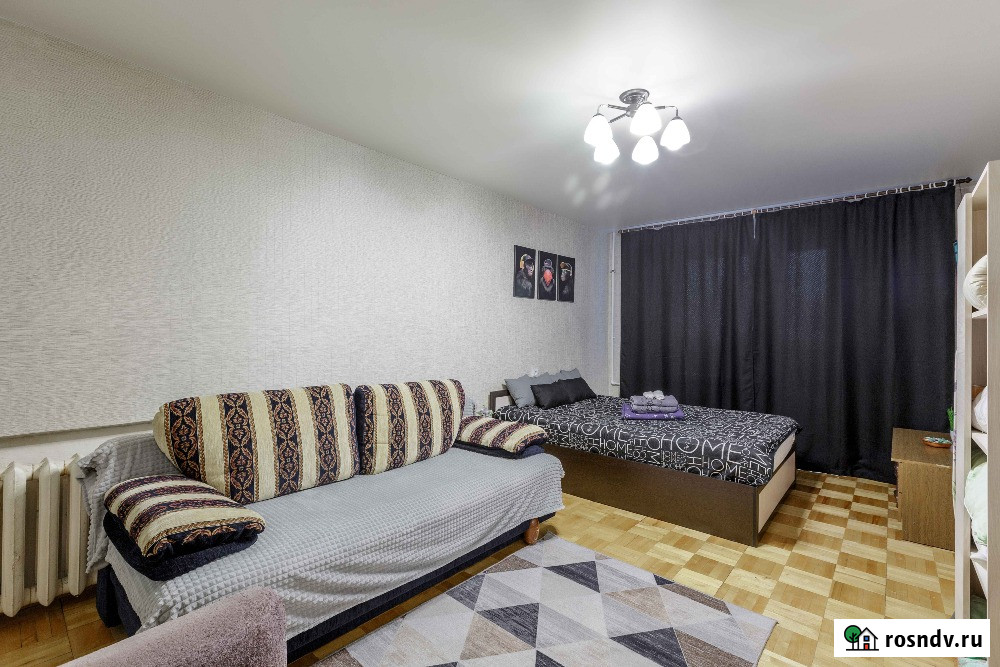 2-комнатная квартира, 65 м², 3/10 эт. в аренду посуточно в Смоленске Смоленск - изображение 1